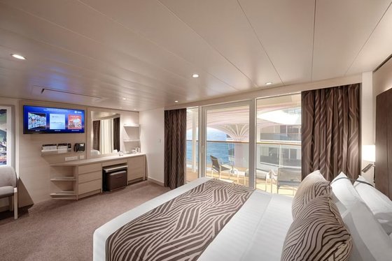 Apartmá Junior Suite Aurea s výhledem na promenádu a oceán (SRP) - MSC World America